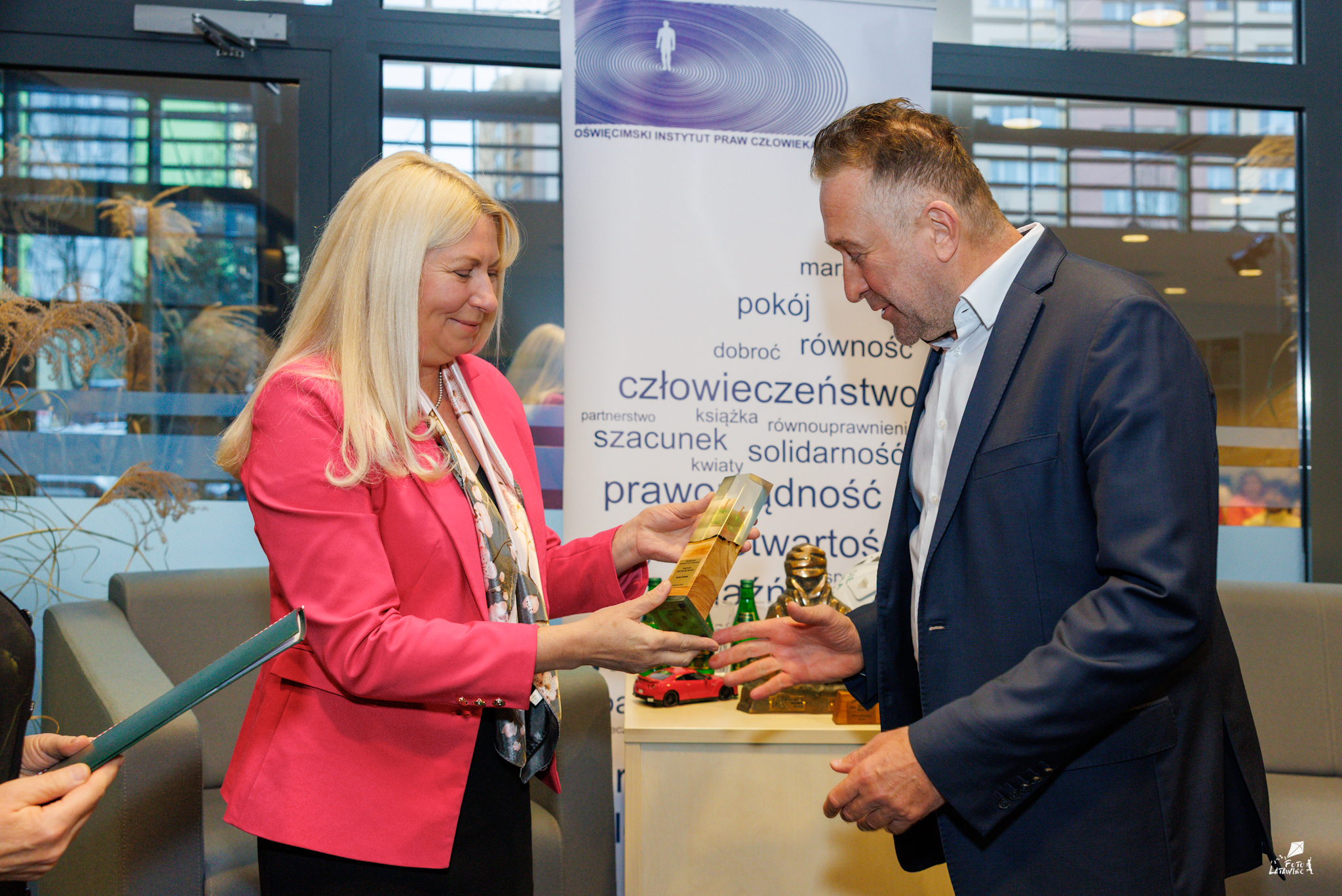 Wyróżnienia_Nieobojętność